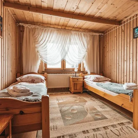 Skowyrowe Wzgorze - Z Pieknym Widokiem Na Gory *