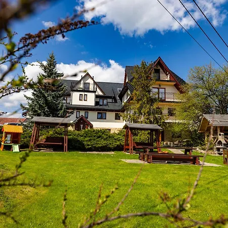 Skowyrowe Wzgorze - Z Pieknym Widokiem Na Gory Bed & Breakfast