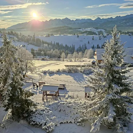 Bed & Breakfast Skowyrowe Wzgorze - Z Pieknym Widokiem Na Gory