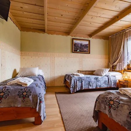 Bed & Breakfast Skowyrowe Wzgorze - Z Pieknym Widokiem Na Gory